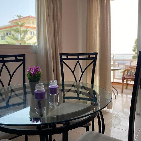 Seaside Apartment With Balcony Las Galletas Eksteriør bilde